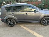 Mitsubishi Outlander 2010 года за 5 000 000 тг. в Астана – фото 2