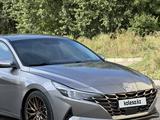 Hyundai Elantra 2023 года за 8 700 000 тг. в Усть-Каменогорск – фото 3