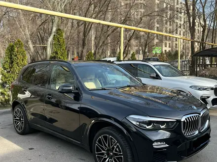BMW X5 2021 года за 30 000 000 тг. в Алматы – фото 3