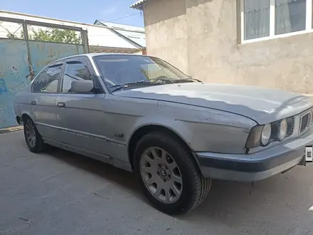 BMW 520 1994 года за 1 100 000 тг. в Шымкент – фото 2