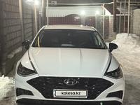 Hyundai Sonata 2022 годаfor13 000 000 тг. в Алматы