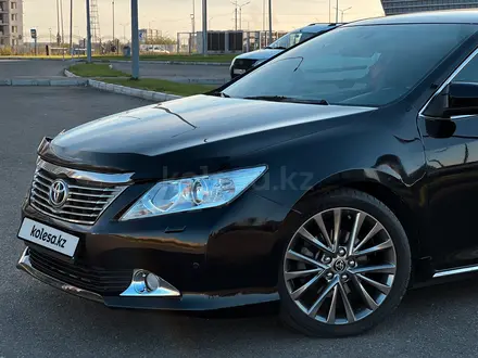 Toyota Camry 2013 годаүшін5 800 000 тг. в Семей – фото 2