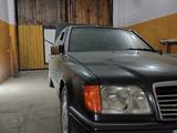 Mercedes-Benz E 200 1993 годаүшін2 000 000 тг. в Усть-Каменогорск