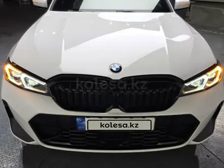 BMW 320 2024 года за 21 850 000 тг. в Алматы – фото 3