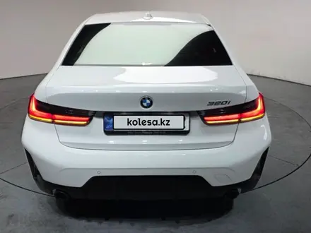 BMW 320 2024 года за 21 850 000 тг. в Алматы – фото 4