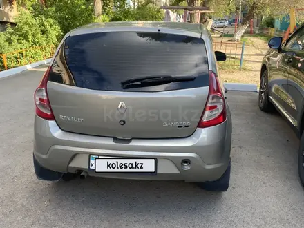 Renault Sandero 2010 годаүшін3 300 000 тг. в Актобе – фото 3