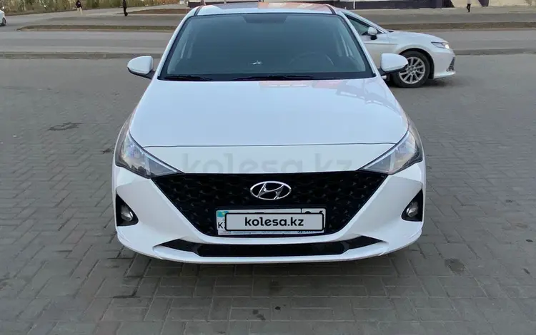 Hyundai Accent 2022 года за 7 900 000 тг. в Актобе