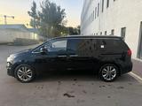 Kia Carnival 2015 года за 11 000 000 тг. в Алматы – фото 5