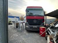 Mercedes-Benz  Actros 2008 года за 18 000 000 тг. в Алматы