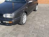 Volkswagen Golf 1993 года за 690 000 тг. в Караганда