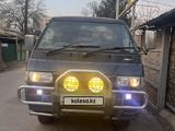 Mitsubishi Delica 1995 годаfor2 800 000 тг. в Алматы