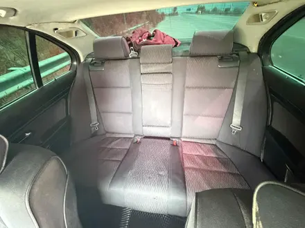 BMW 528 1999 года за 2 500 000 тг. в Алматы – фото 7