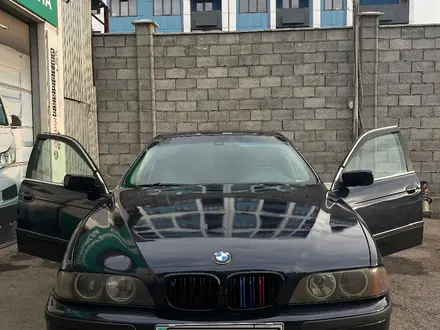 BMW 528 1999 года за 2 500 000 тг. в Алматы – фото 9