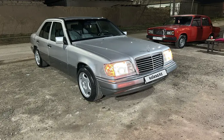 Mercedes-Benz E 220 1994 года за 3 200 000 тг. в Туркестан