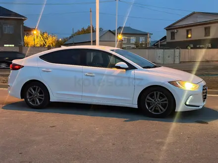 Hyundai Elantra 2017 года за 4 500 000 тг. в Кызылорда – фото 3