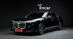 BMW 740 XDrive 3.0 2023 года за 49 000 000 тг. в Алматы