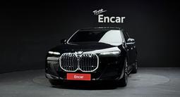 BMW 740 XDrive 3.0 2023 года за 49 000 000 тг. в Алматы – фото 3