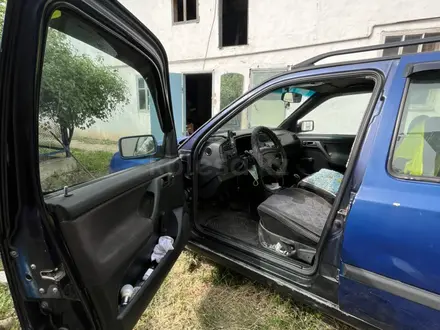 Volkswagen Golf 1994 года за 900 000 тг. в Алматы – фото 9