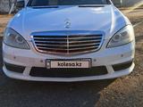 Mercedes-Benz S 350 2006 годаfor5 900 000 тг. в Астана