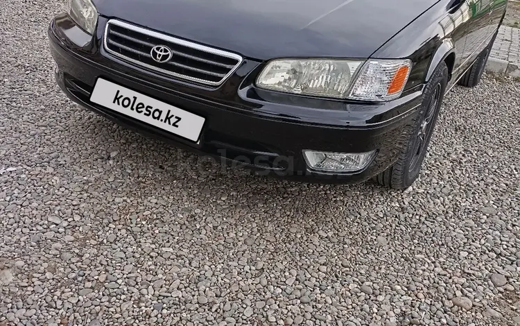 Toyota Camry 2000 года за 3 950 000 тг. в Тараз