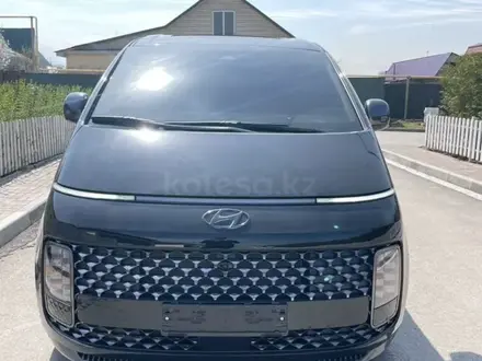 Hyundai Staria 2021 года за 23 900 000 тг. в Астана – фото 4