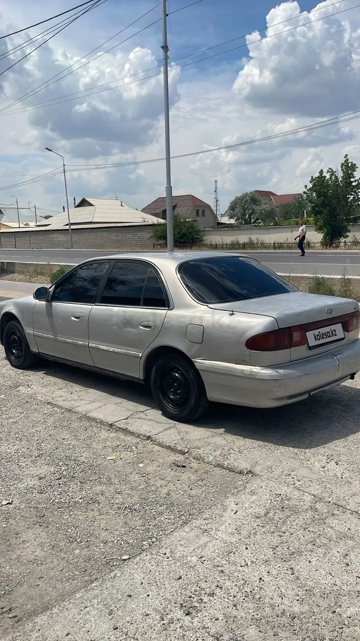 Hyundai Sonata, 1995