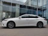 Lexus ES 250 2022 года за 25 300 000 тг. в Алматы