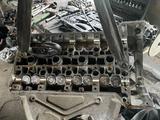 Мерседес 111 мотор головка 1 2.2 обьемүшін120 000 тг. в Алматы – фото 4