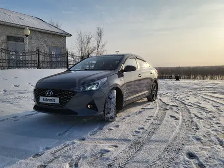 Hyundai Accent 2021 года за 8 500 000 тг. в Павлодар – фото 2