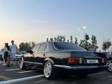 Mercedes-Benz S 500 1982 года за 3 000 000 тг. в Алматы – фото 4