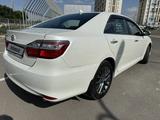 Toyota Camry 2017 года за 13 000 000 тг. в Шымкент – фото 4