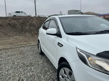 Kia Rio 2014 года за 5 100 000 тг. в Усть-Каменогорск – фото 2