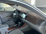 Toyota Camry 2005 года за 2 800 000 тг. в Уральск – фото 5