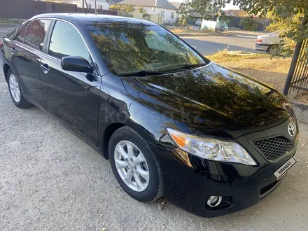 Toyota Camry 2011 года за 4 500 000 тг. в Атырау