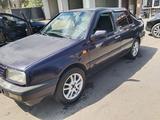Volkswagen Vento 1995 года за 1 000 000 тг. в Алматы – фото 3