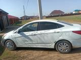 Hyundai Solaris 2012 года за 4 420 000 тг. в Актобе – фото 3