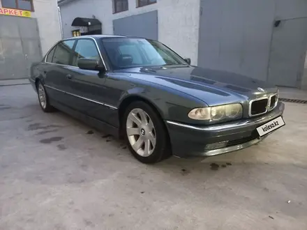 BMW 740 2001 года за 5 500 000 тг. в Шымкент – фото 2