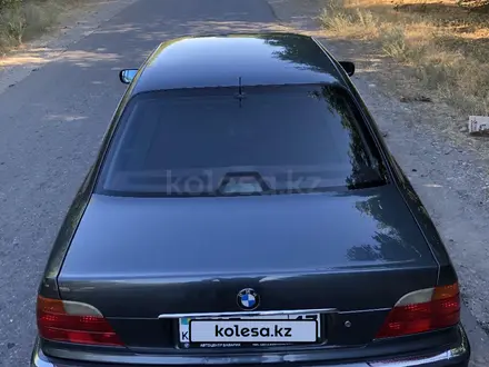 BMW 740 2001 года за 5 500 000 тг. в Шымкент – фото 18