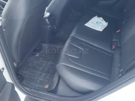 Hyundai Elantra 2023 года за 8 800 000 тг. в Усть-Каменогорск – фото 7