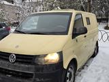 Volkswagen Transporter 2012 года за 9 000 000 тг. в Алматы