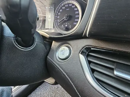 Hyundai Grandeur 2017 года за 11 250 000 тг. в Алматы – фото 33