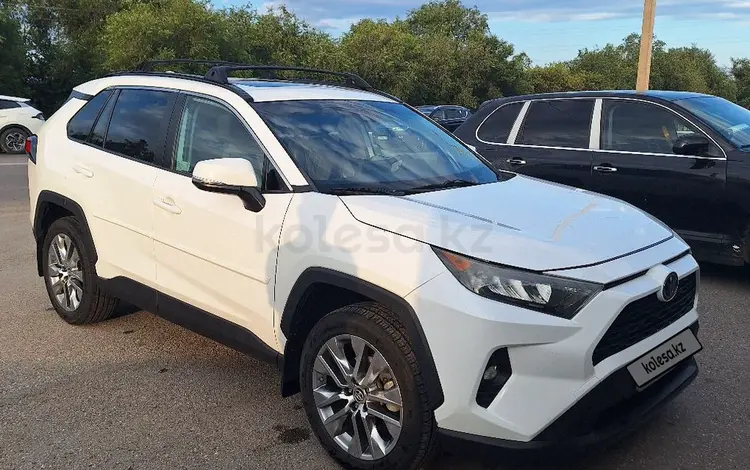 Toyota RAV4 2019 годаүшін16 000 000 тг. в Рудный