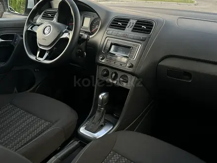 Volkswagen Polo 2017 года за 6 100 000 тг. в Шымкент – фото 18