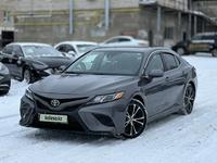 Toyota Camry 2020 года за 12 500 000 тг. в Актобе