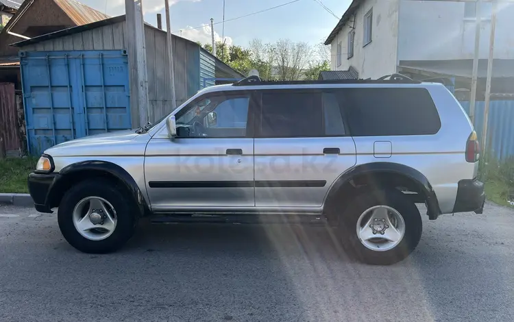 Mitsubishi Montero Sport 2000 годаүшін4 400 000 тг. в Есик