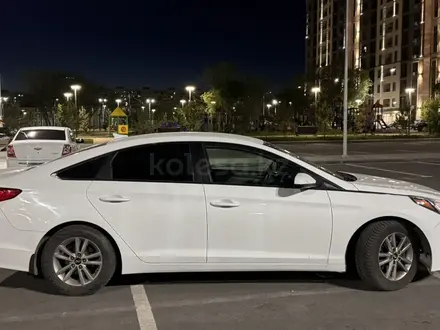 Hyundai Sonata 2016 года за 7 500 000 тг. в Караганда – фото 2