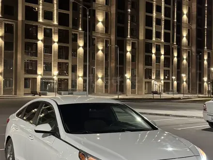 Hyundai Sonata 2016 года за 7 500 000 тг. в Караганда