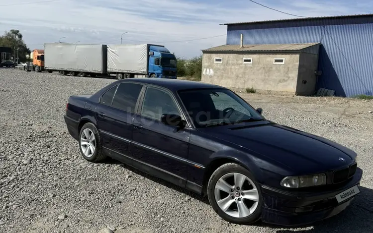 BMW 728 1996 года за 2 000 000 тг. в Алматы