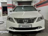 Toyota Camry 2012 года за 9 800 000 тг. в Шымкент