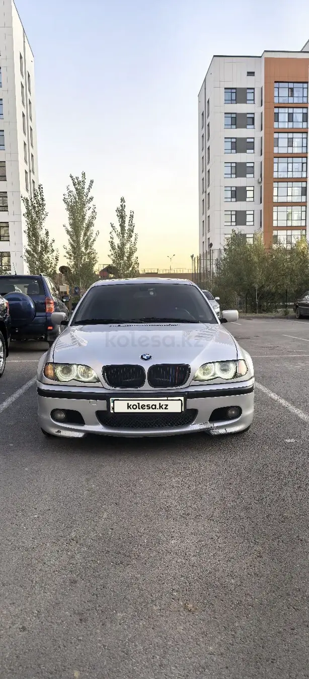 BMW 3 Series, 2004